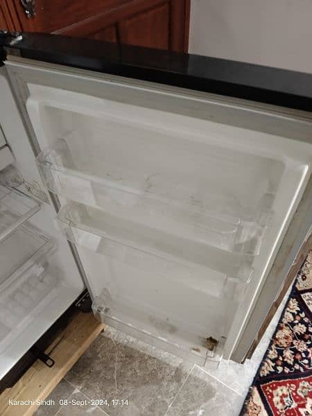 Mini Room Refrigerator 5