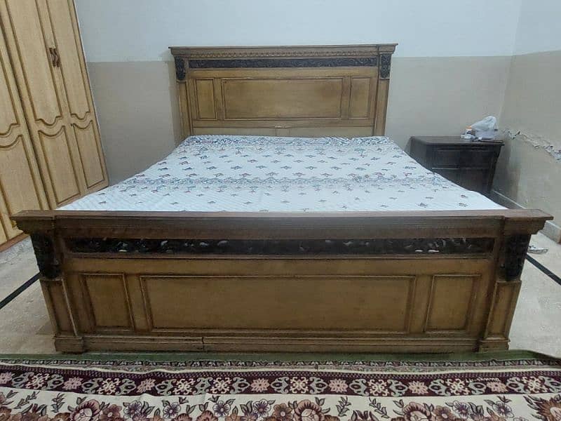 King-Size Wooden Bed with Mattress 0