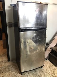 Waves refrigerator 24 cubic feet large size for sale 0