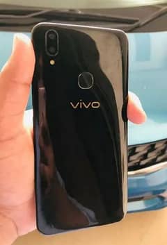 Vivo y85a 4 64 with box