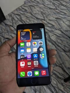 I phone 7 plus 128gb official pta