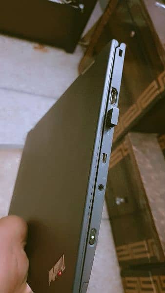 Lenovo Yoga X1 360 512gb m2 card 16gb ddr4 ram 16