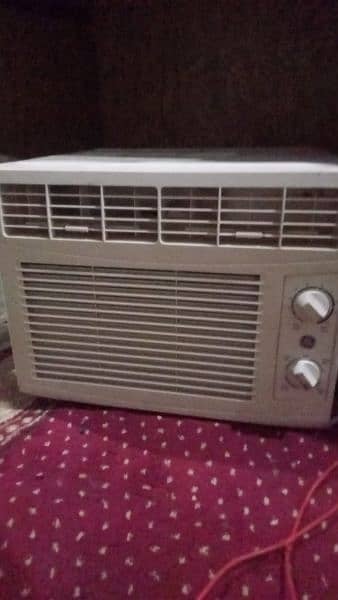 0.5 Ton Ac with Good condition 1