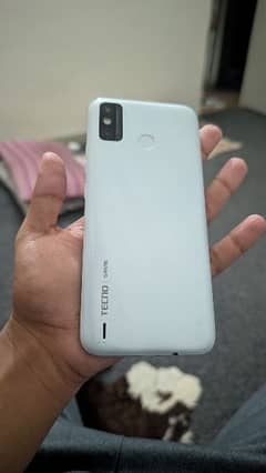 Tecno spark 6 go