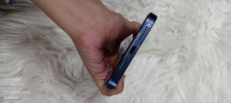 IPhone 12 Pro Max Blue 2