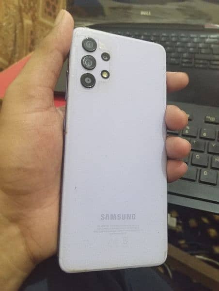 Samsung Galaxy A32 1