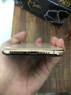 iphone XS 64GB