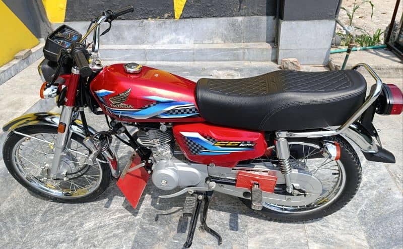 HONDA 125 2024 SHOWROOM CONDITION 5