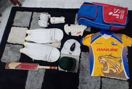 ***BASIC CRICKET KIT*** WITH A SHIRT WORN BY ANWAR ALI (Read Disc)