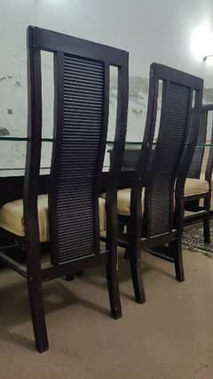 6 Seater Modern Dining Table In Reasonable Price 0