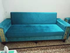 Elegant Sofa Set - 5 seater, Comfortable, Turquoise