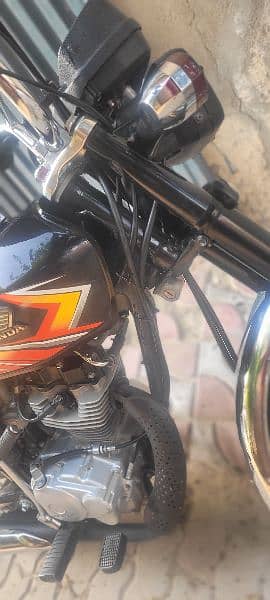 Honda 125 21/22 Model Black Colour 11