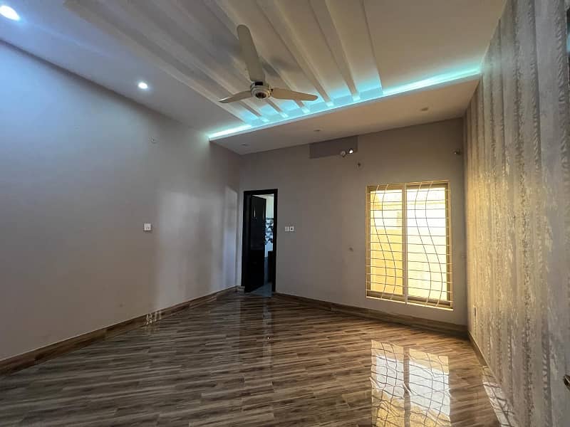 7 Marla Beautiful House Available For Rent In Kent Housing Sialkot 6