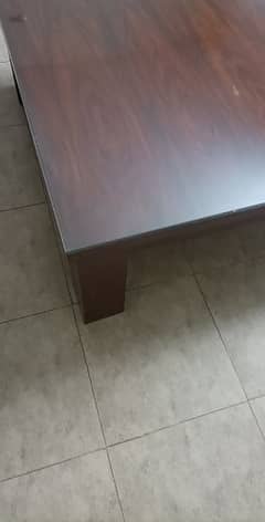 4×4completely wooden table with 8 mm glass 4×4