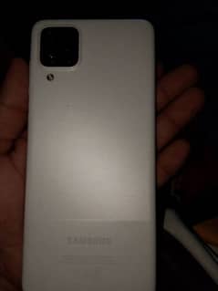 Samsung A12