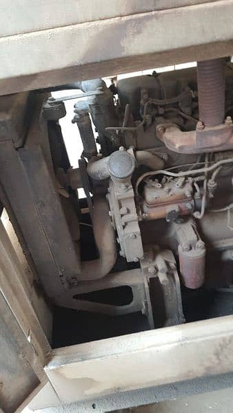 Marle/ Perkins, Massey240, 3 Cylinder Engine,commercial Generator 25kv 9