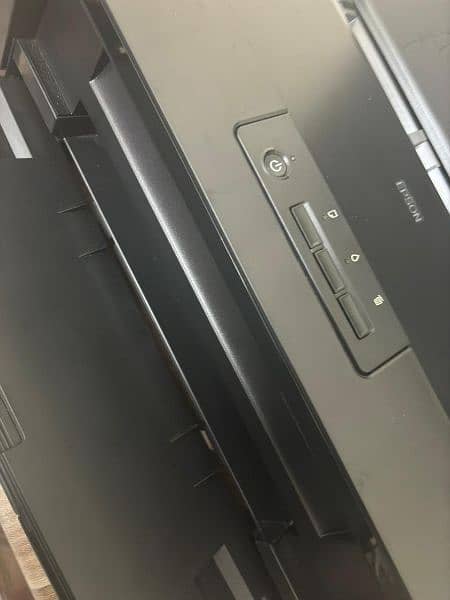 Epson l1800 Printer For Sale 10/10 Condition 1