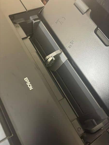 Epson l1800 Printer For Sale 10/10 Condition 3