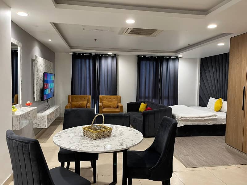 hotel Studio &Amp; One Bed Furnished Apartment For RENT In Gold Crest Mall 1