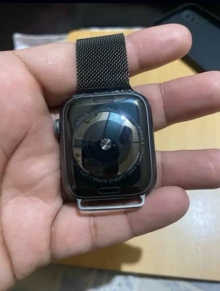 Apple watch series 4 44mm 1