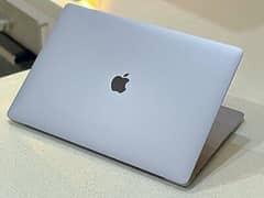 Apple MacBook Pro 2019, Led 15 Inch, Core i7, Ram 16, 4 Gb Card