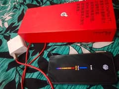 One plus 7t 8gb 128gb with box original charger