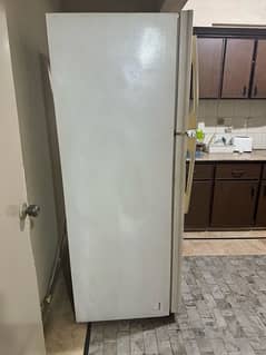 Samsung fridge imported no frost Amazing Condition 9/10 Buy and use