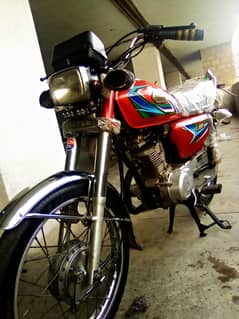 United UD 125