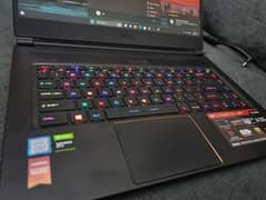 MSI GS65 (RTX 2080) 240hz Display - i7/32gb/512GB - Gaming Laptop