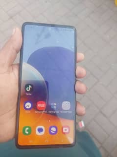 Samsung A72 8%128 pta approved