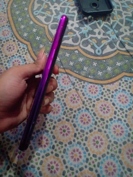 oppo F9 pro only mobile 10/10 1