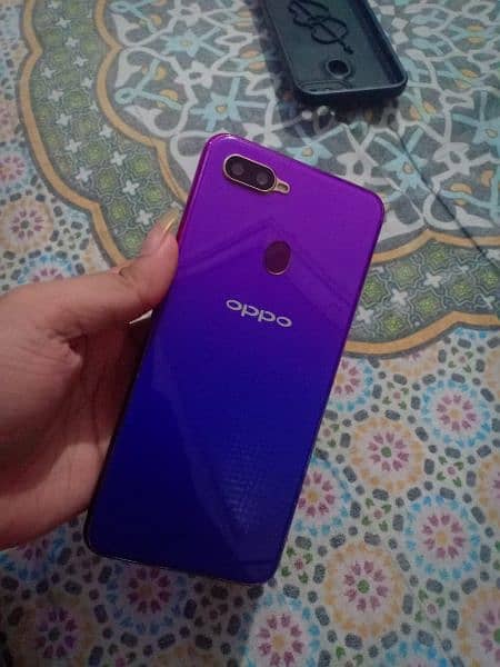 oppo F9 pro only mobile 10/10 5