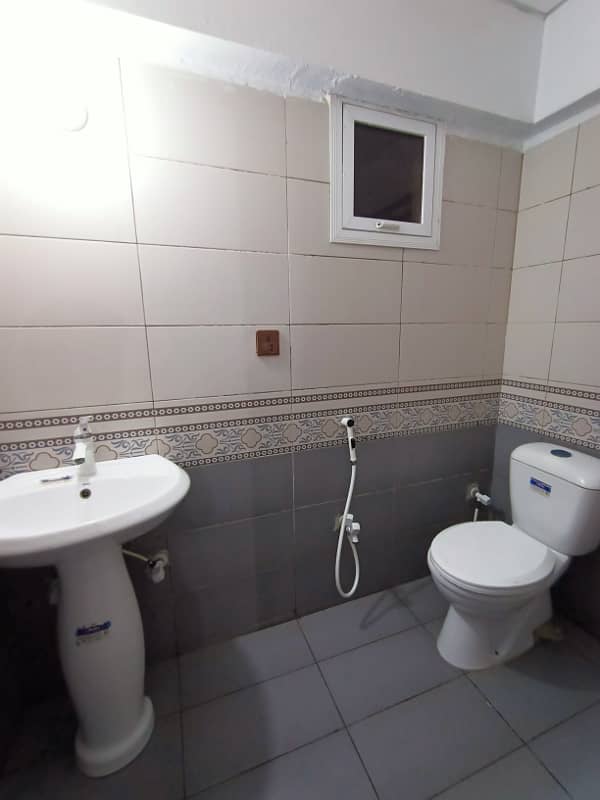 2 Bed DD Flat Available For Rent 7