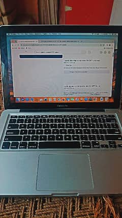 MacBook Pro 2011 4/500 core i5 high seria 10/9