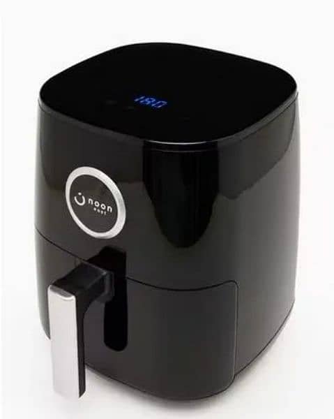 NOON East Digital Air fryer with User-Friendly Large Touch Panel 2