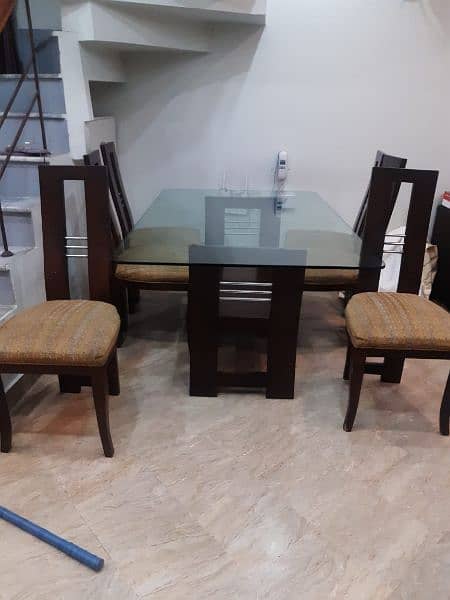 6 person dinning table 0