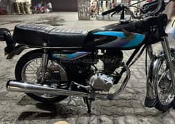 Honda CG 125 model 2010 for urgent sale