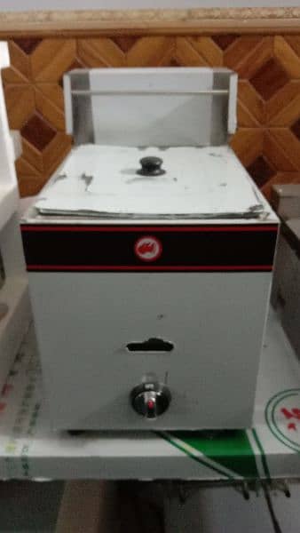 3T 24L commercial Fryer made SB Kitchen Engineering pizza oven dough m 8