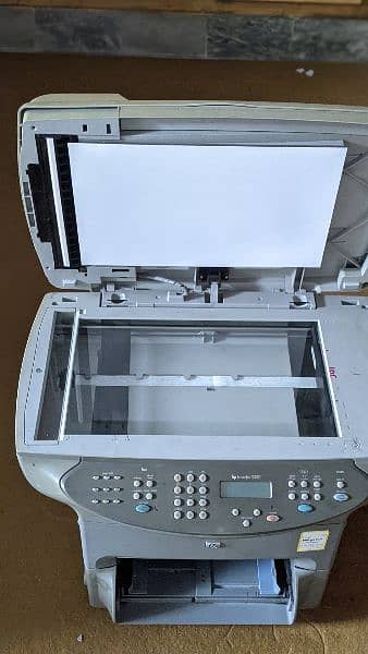 HP LASERJET 3330 Multifunctional printer 1