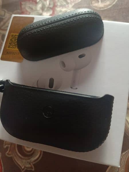 Airpods pro 2nd generation with Magsafe charging case 5