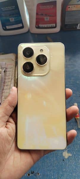 Tecno Spark 20 pro 8gb 256gb Exchange possible 3