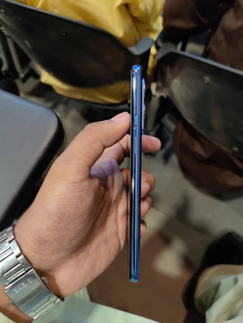 Oneplus 9 12gb 256gb PTA approved 10/10 PUBG Camera Beast 2