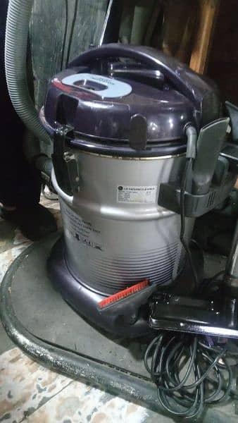 vacume cleaner 0