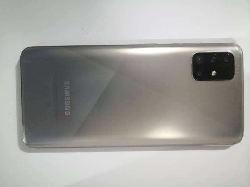 Samsung A51s 8 128 3