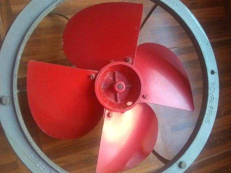 Royal Metal Exhaust Fan Size 16 1