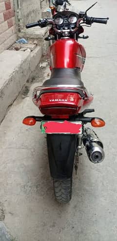 Yamaha ybr 125