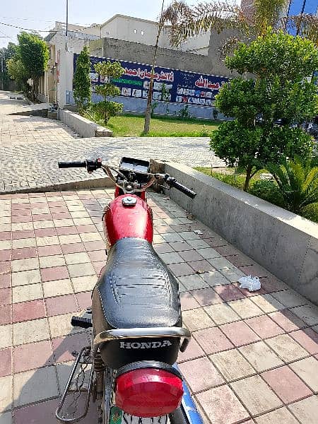 Honda 125 6