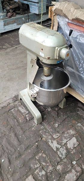 Mixer machine / dough machine 6