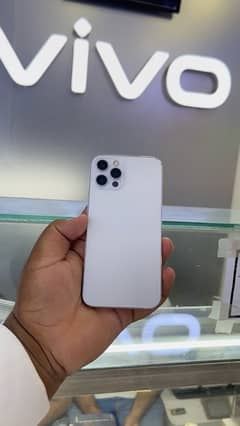 iPhone 12 pro white colour