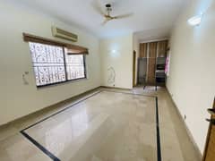 12 Marla house for rent in dha phase 1 block K